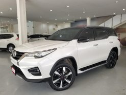 Toyota Fortuner 2.8 TRD Sportivo 4WD 